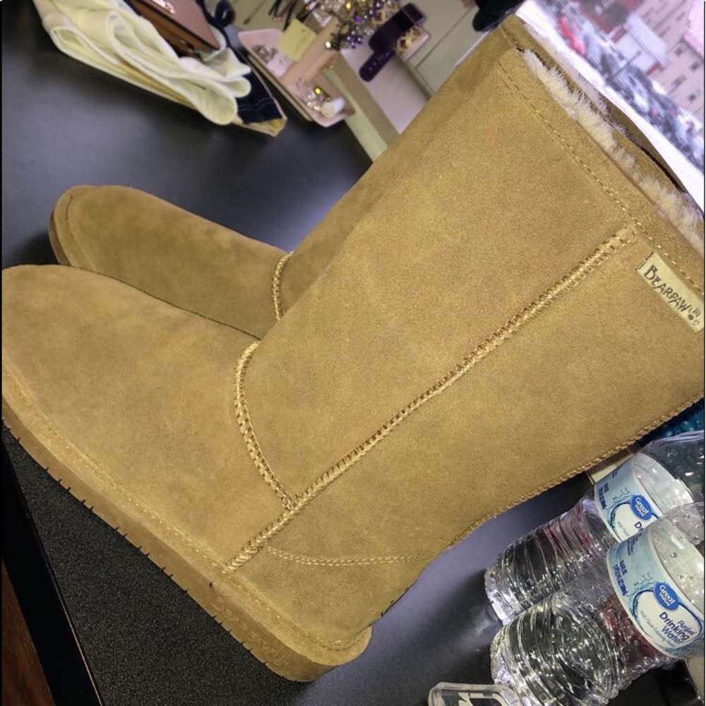 NEVER WORN! Brown bearpaws!